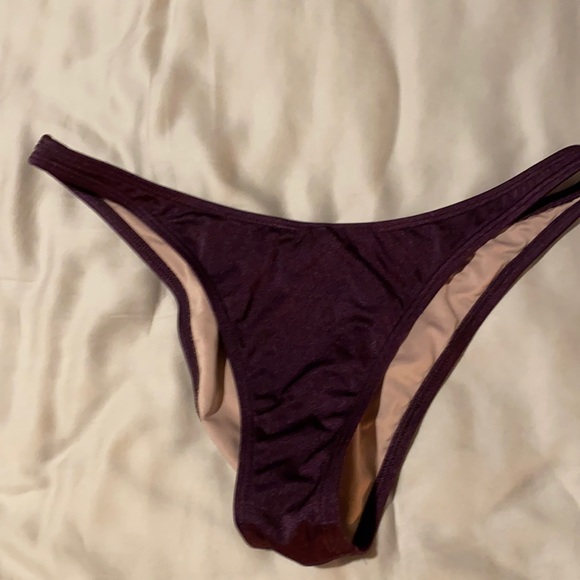 Purple cheeky bikini bottom - Picture 1 of 4